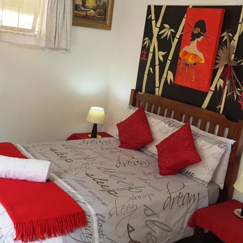 Takara: With desk & small kitchenette