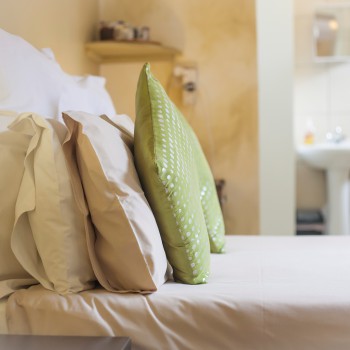 Apartment: Smaller Interleading double bedroom